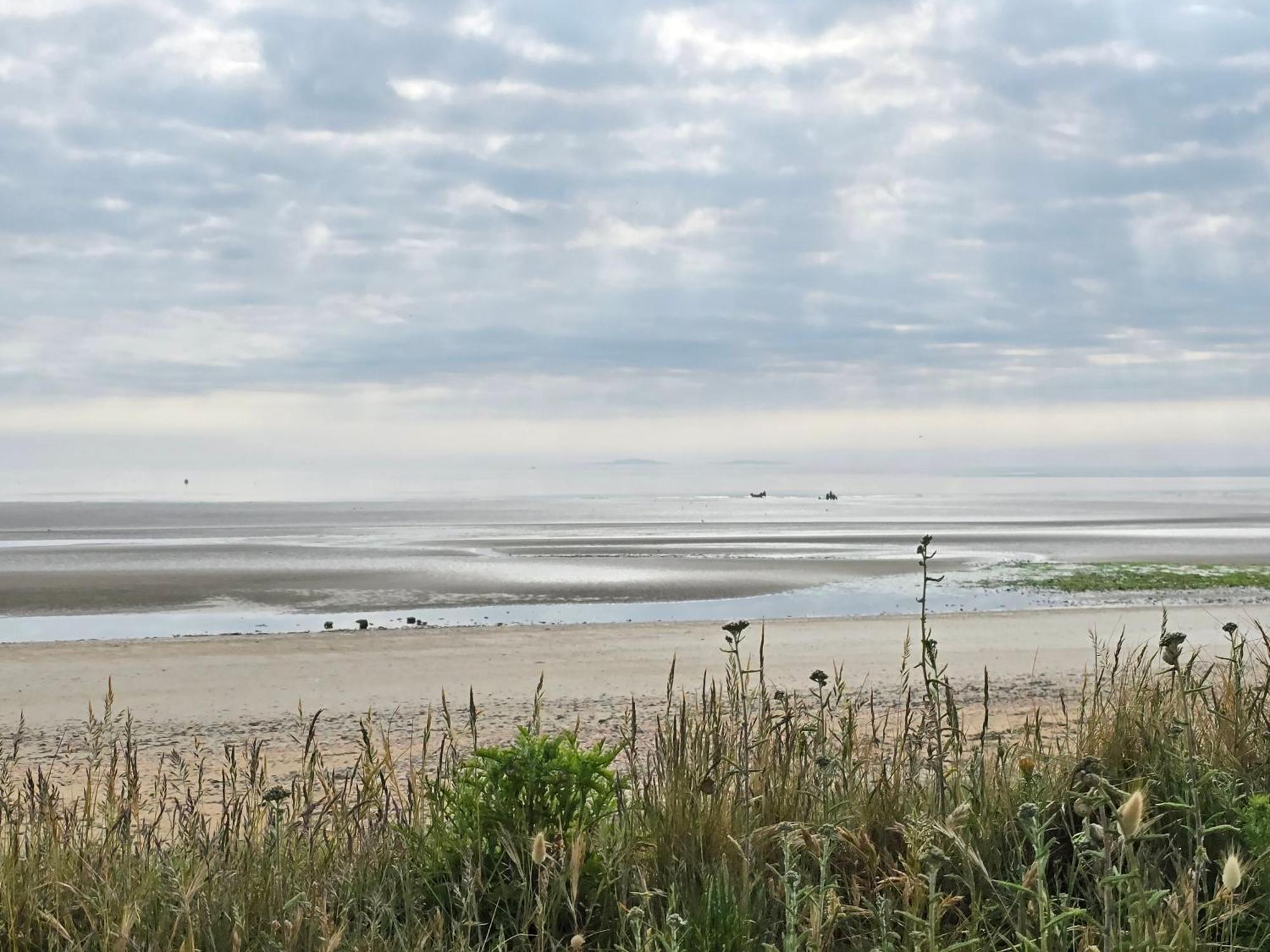 Relais Des Iles Marcouf Saint-Marcouf